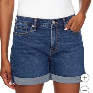 New Hudson Jeans Women's mid rise premium blue Denim Short cuffed hem 26 29 30